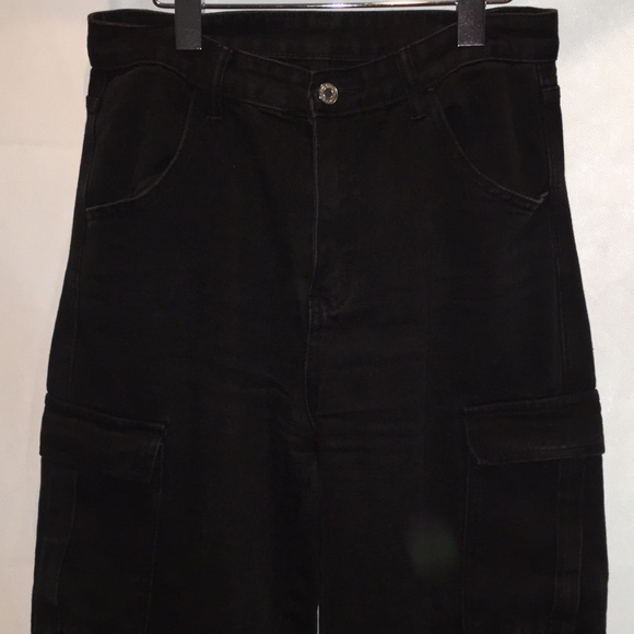 Shein Wide Leg Black Jean Cargo Pants | Size 6 - Picture 1 of 7
